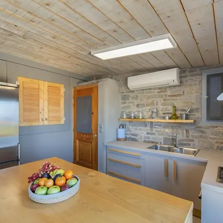Ferienhaus Vitamine Sea House Parasporos